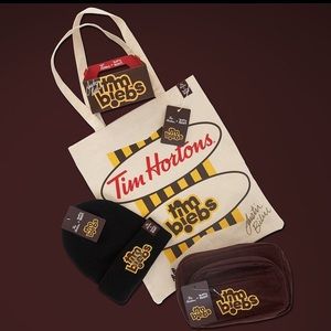 AUTHENTIC JUSTIN BIEBER & TIM HORTONS, TIM BIEBS MERCH